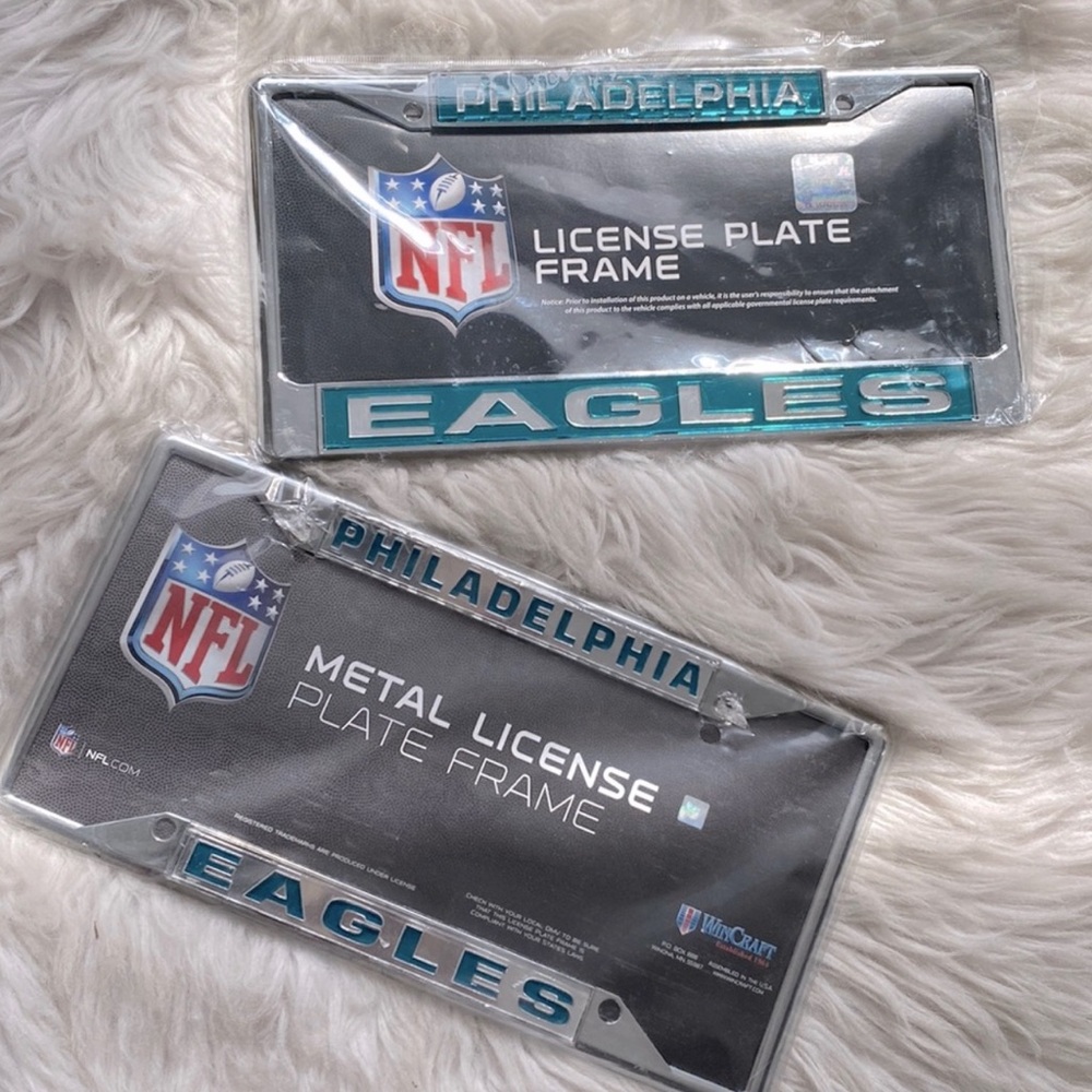 NWT Philly Eagles License Plate Covers